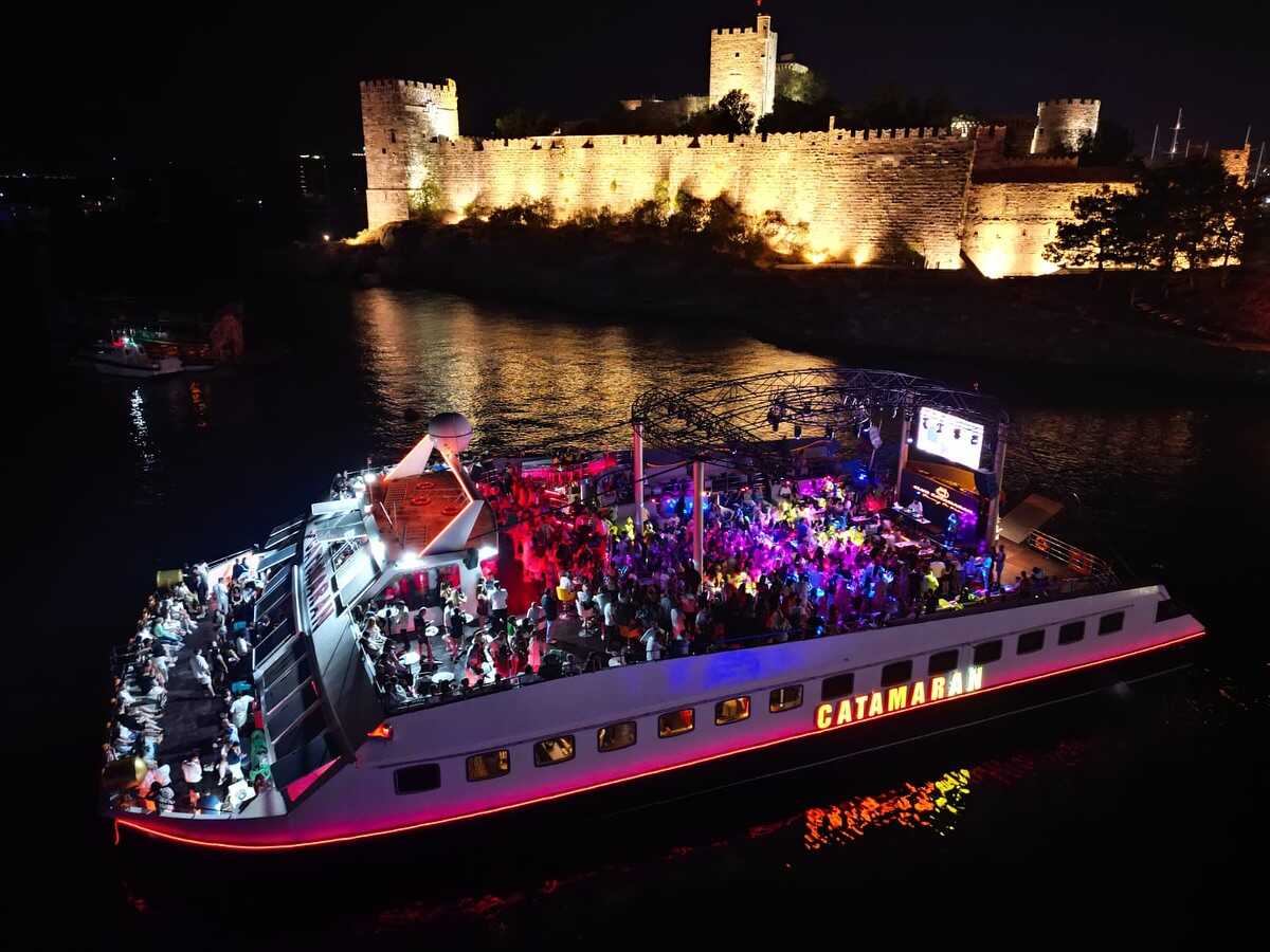 Club Catamaran Bodrum